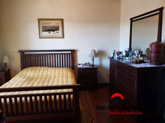 Imagem Casa a Venda na Região da Vila Porá em Campos do Jordão - SP