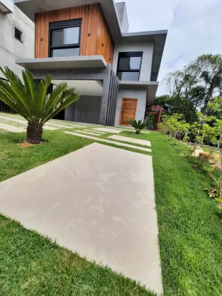 Imagem Casa em condomínio fechado