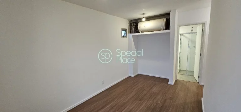 Imagem Linda cobertura no bairro Alto da Lapa Com 202 m² privativos, temos no primeiro piso uma ampla sala...