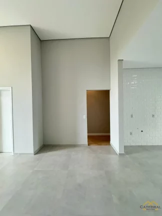 Imagem Casa térrea à venda com 3 quartos, sendo uma suíte no Laguna Residencial Clube
