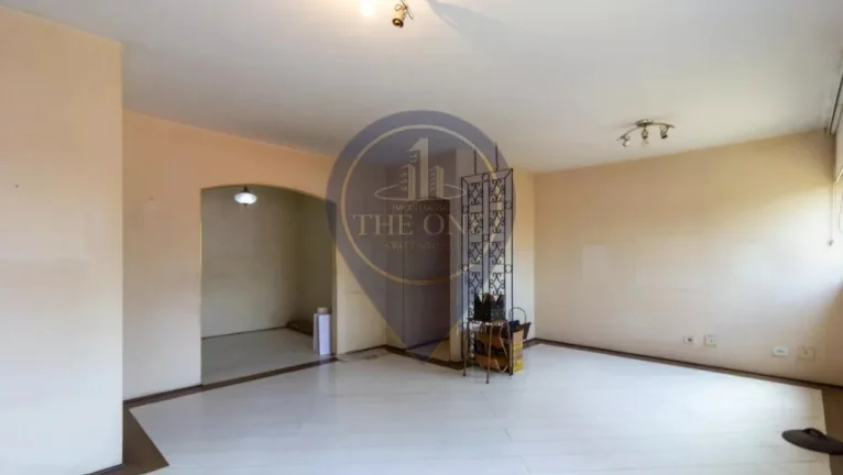 Imagem Apartamento para locação em Cerqueira César, São Paulo-SP: 3 quartos, 1 suíte, 2 vagas, 130m² de área!