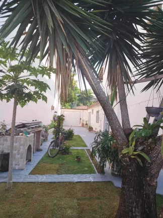 Imagem Casa Alto Padrão, Pe na Areia, Baia dos Pescadores, Guarapari - ES