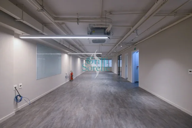 Imagem Prédio Comercial para Alugar em Jardim Paulistano/São Paulo-SP.