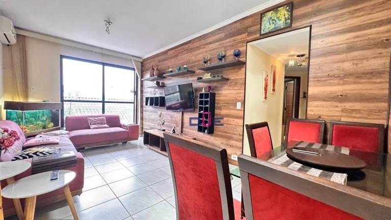Imagem Apartamento com 2 dormitórios sendo 1 suite No Embaré. vaga demarcada, salao festas amplo, churrasqueira, e salao de jogos. Andar alto com vista livre
