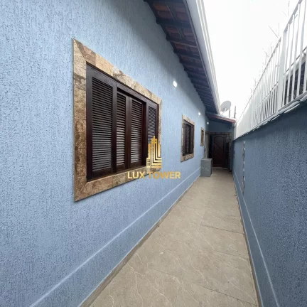 Casa Germinada de 110m2 c/ 2 Quartos sendo 1 Suíte e apenas 100m da praia