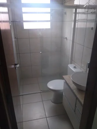 Imagem Vendo uma Linda Casa sobrado 3 quartos sendo 1 suíte no Jardim Satélite