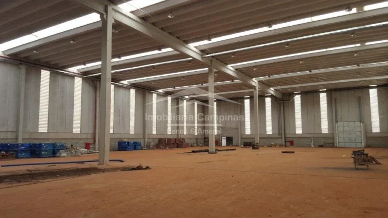 Imagem Prédio industrial/comercial diferenciado, próximo da Rodovia Professor Zeferino Vaz (SP 332), pró...