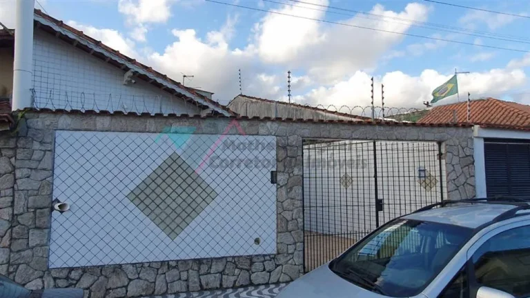 Imagem Casa 2 dormitórios com piscina em Praia Grande