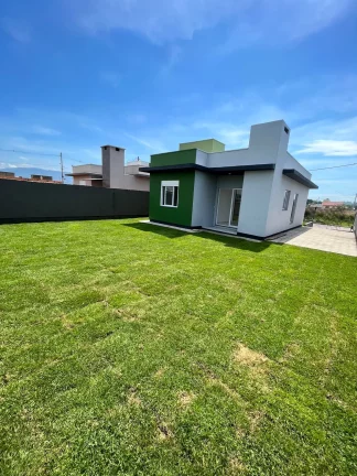 Imagem Linda casa 3 quartos sendo 1 suíte em ótima Localização de Sapiranga