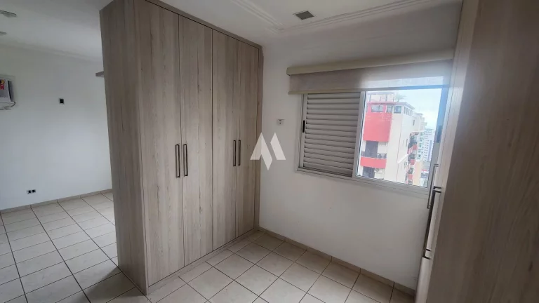 Imagem Apartamento de 4 Quartos, 2 suítes, 2 vagas com Vista Livre e Localização Incrível