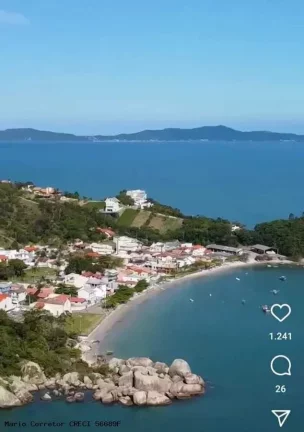 Imagem Apartamento mobiliado com 2 dormitórios e 1 vaga, Praia da Armação Governador Celso Ramos/SC