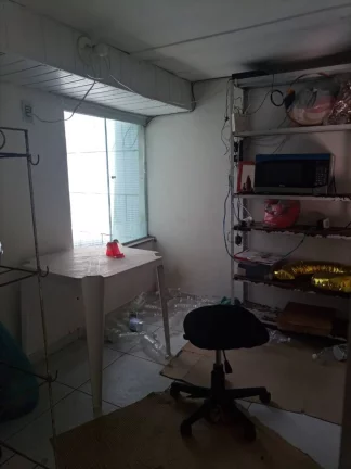 Imagem Casa com ponto comercial