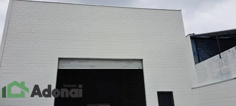 Imagem GALPÃO INDUSTRIAL - Área de 500m² com 362,50m² de área construída.