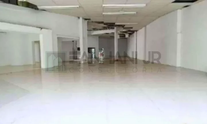 Imagem Excelente oportunidade: Casa comercial de alto padrão no Jardim América, São Paulo-SP - 6 salas, 4 banheiros, 17 vagas de garagem, 980m²!