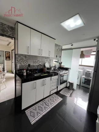Imagem Apartamento Reformado no Portal do Morumbi - 103m² - 3 Dorms - 3 Vagas.