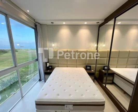 Imagem Belíssimo Apartamento à venda na Praia de Palmas