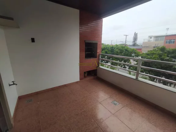 Imagem Apartamento Porteira Fechada, á 300m da praia á venda em Peruíbe