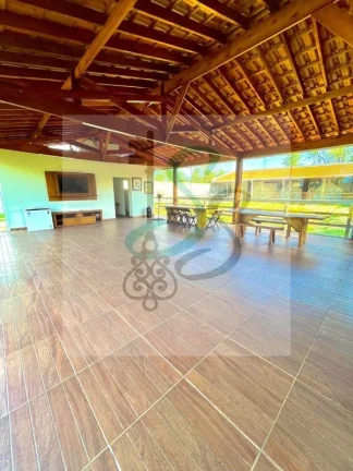 Imagem Venda de chácara no Balneário Riviera, Americana. 2 dormitórios, sala ampla , cozinha, lavanderia, banheiro, vaga de garagem, quadra, playground, pis