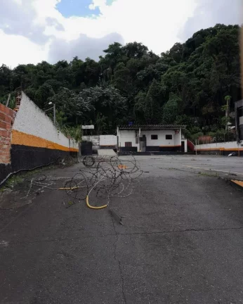 Imagem sobrado com 2 quartos FL26