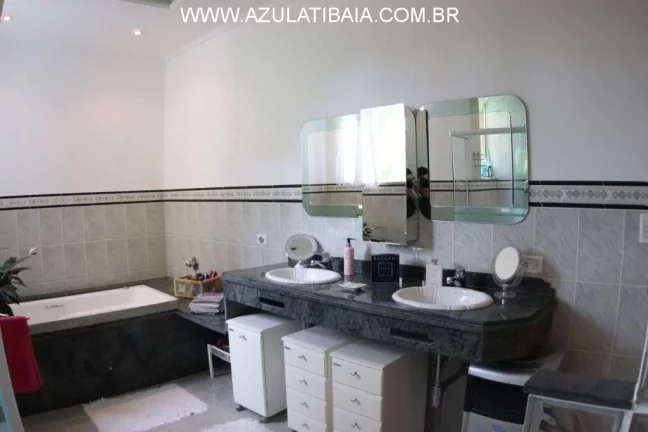 Imagem Casa para Venda em Atibaia, Vila Petropolis, 3 dormitórios, 3 suítes, 4 banheiros, 3 vagas