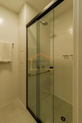 Imagem Apartamento tipo Studio, mobiliado,1 dormitório, banheiro social, sacada, oferecendo iluminação n...