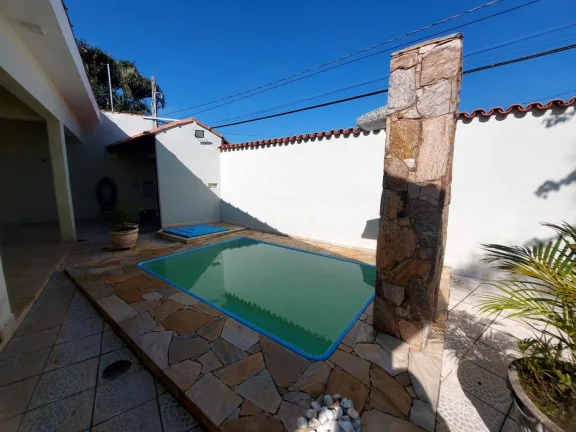 Imagem Casa para Venda em Itanhaém, Jardim Diplomata, 3 dormitórios, 1 suíte, 2 banheiros, 2 vagas