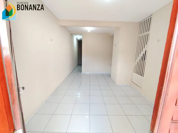 Imagem Casa com 02 quartos para Alugar em Maranguape