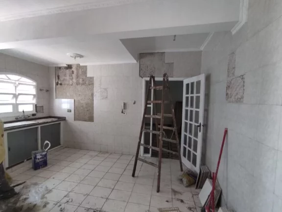 Imagem Sobrado com 2 dormitórios à venda, 131 m² por R$ 850.000,00 - Jardim Suzano - Suzano/SP