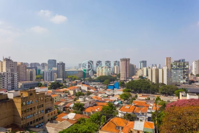 Imagem Ótimo apartamento com 159m2 de área privativa, 4 dormitórios ( 1 suíte ) e 2 vagas na garagem. L...