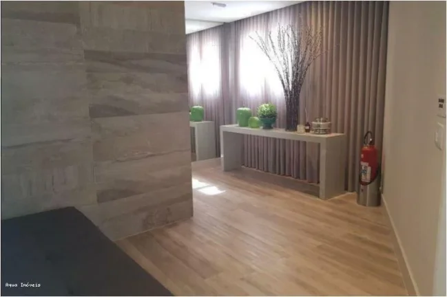 Imagem Apartamento para Venda em São Caetano do Sul, Santa Maria, 2 dormitórios, 1 suíte, 1 banheiro, 1 vaga