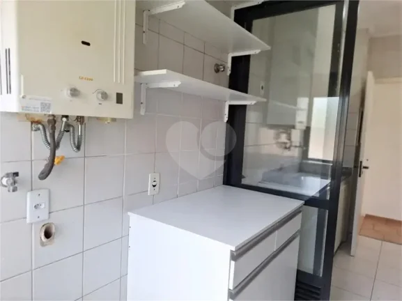 Imagem Apartamento à venda com 3 quartos, sendo 1 suíte, no condomínio Colombina Park, São Paulo - SP