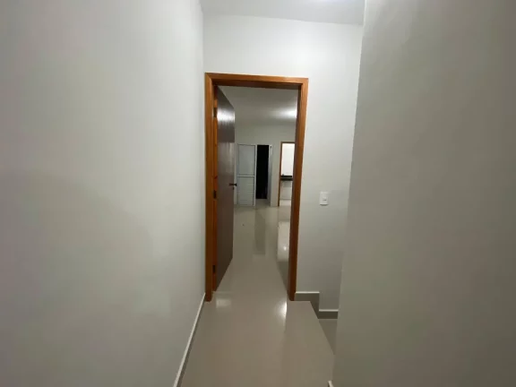 Imagem Casa Sobrado à venda na Vila Aparecida!