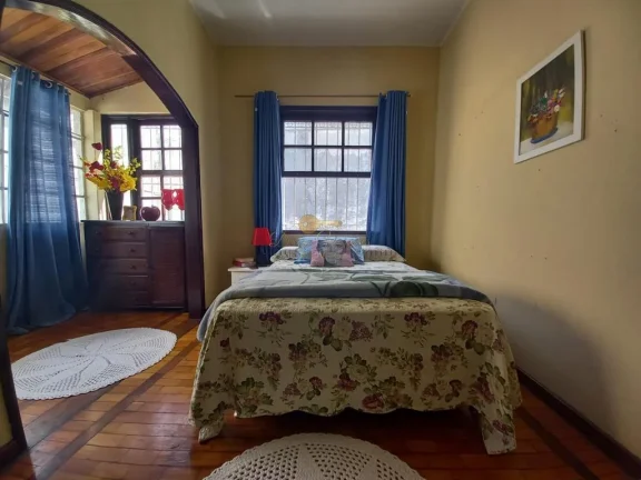Imagem Casa para Venda em Teresópolis / RJ no bairro Várzea