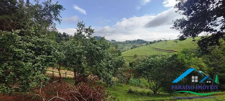 Imagem Refúgio Encantador: Sua Propriedade Rural de Sonho em Minas Gerais.