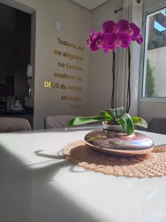 Imagem Sobrado semi geminado 98 m², 3 dorm / 1 suíte, gourmet, ótima localização!