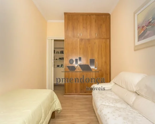 Imagem Apartamento com amplo living para 2 ambientes, aconchegante, bem arejado, lavabo, área de serviço ...