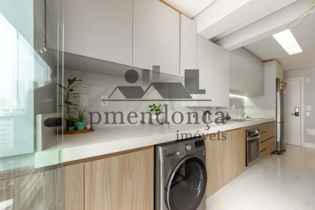 Imagem Apartamento mobiliado na João Moura com 60m², 1 suíte e 1 vaga.