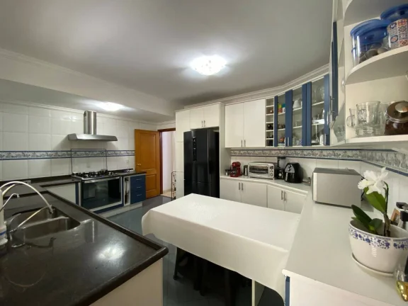 Imagem Casa com 3 dormitórios à venda, 300 m² por R$ 3.000.000,00 - Residencial Tres (Alphaville) - Santana de Parnaíba/SP