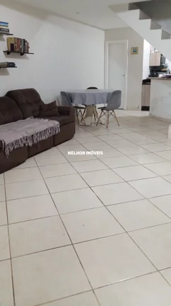 Imagem Casa Geminada com 85 m² a venda no Centro de Camboriú.