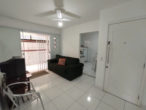 Imagem Apartamento Alto Padrão, 02 Quartos, 01 Suite, 01 Vaga de Garagem, Escada, Praia do Morro, Guarapari - ES