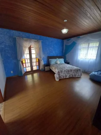 Imagem LINDA CASA COM 7.000M2, NASCENTE. NOVA FRIBURGO.