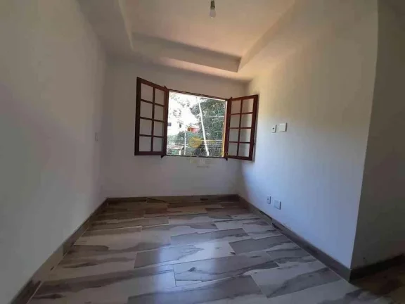 Imagem Casa em Condomínio para Venda em Teresópolis / RJ no bairro Três Córregos