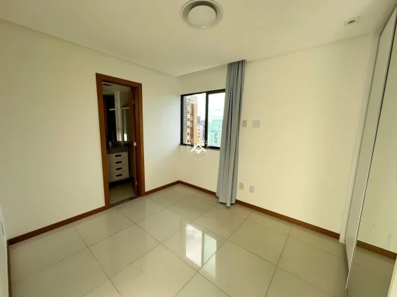 Imagem Apartamento para Venda em Salvador, Pituba, 2 dormitórios, 1 suíte, 3 banheiros, 1 vaga