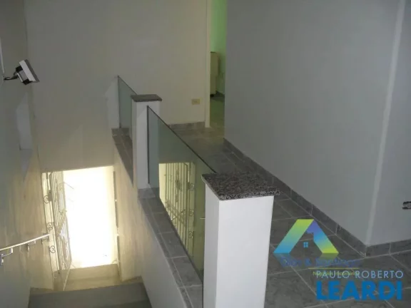 Imagem Prédio Comercial com 600m² em 3 pavimentos na área nobre e plana na Vila das Mercês/Ipiranga.