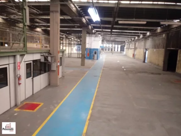 Imagem Galpão 5.276 m² AC em Barueri ao lado da Rodovia