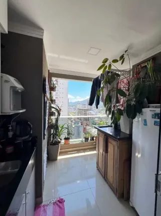 Imagem Apartamento mobiliado com 2 dormitórios sendo 1 suíte em - Itapema