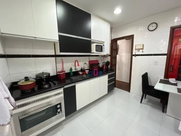 Imagem Apartamento com 2 dormitórios à venda, 83 m² por R$ 500.000 - Centro - São Vicente/SP