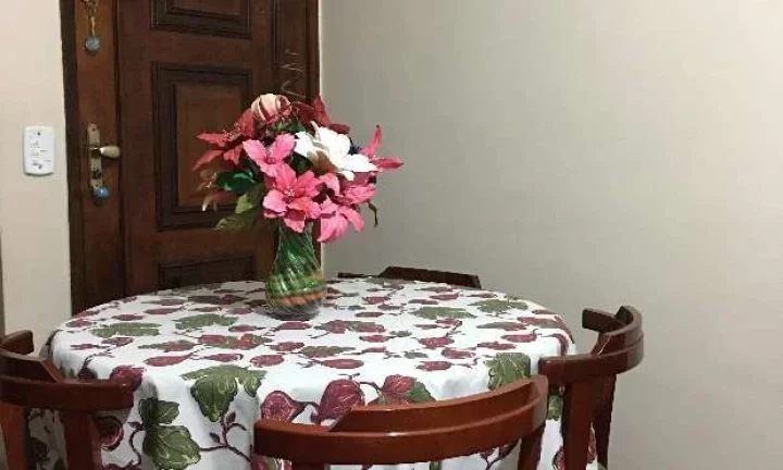 Imagem Apartamento com 2 dormitórios à venda, 80 m² por R$ 240.000,00 - Centro - São Gonçalo/RJ