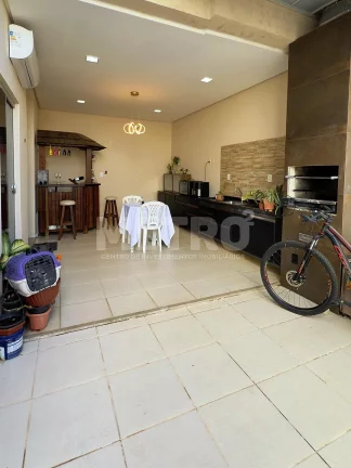 Imagem Casa à venda no Sol Nascente Etapas, com 4 quartos, sendo 3 suítes