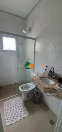 Imagem Casa para Venda em São Roque, Vila Santa Rosália, 3 dormitórios, 1 suíte, 2 banheiros, 2 vagas